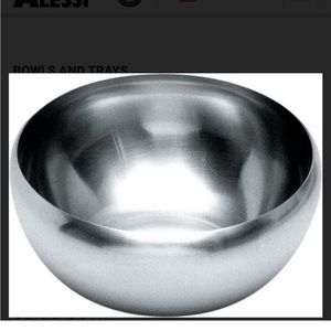 NWT,Alessi salad bowl,L 205/21
polished